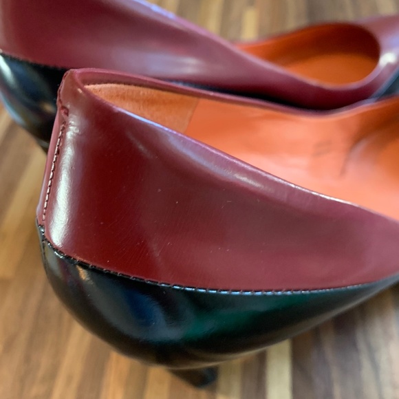 Via Spiga Black and Burgundy Heels - Picture 14 of 15